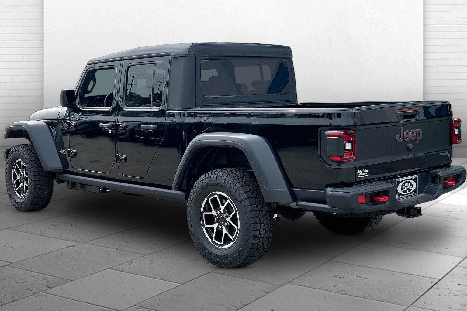 New 2026 Jeep Gladiator Rubicon AWD/4WD image 3