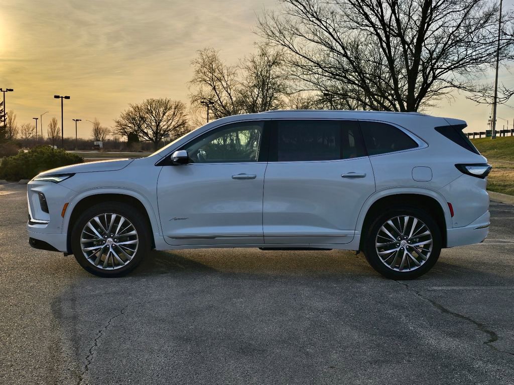 New 2026 Buick Enclave Avenir w/ Super Cruise Package image 7