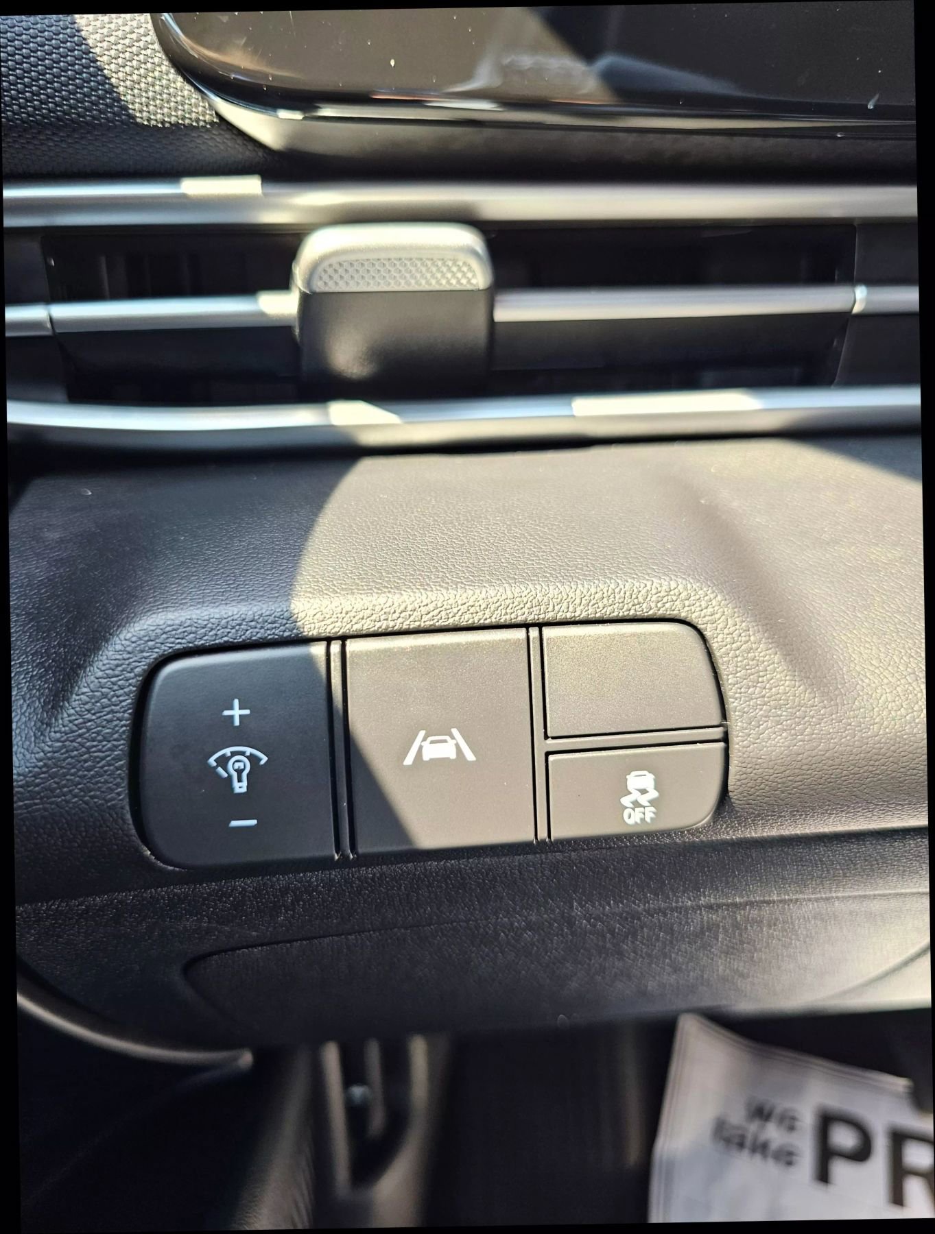 Used 2023 Hyundai Elantra SEL w/ Convenience Package image 22