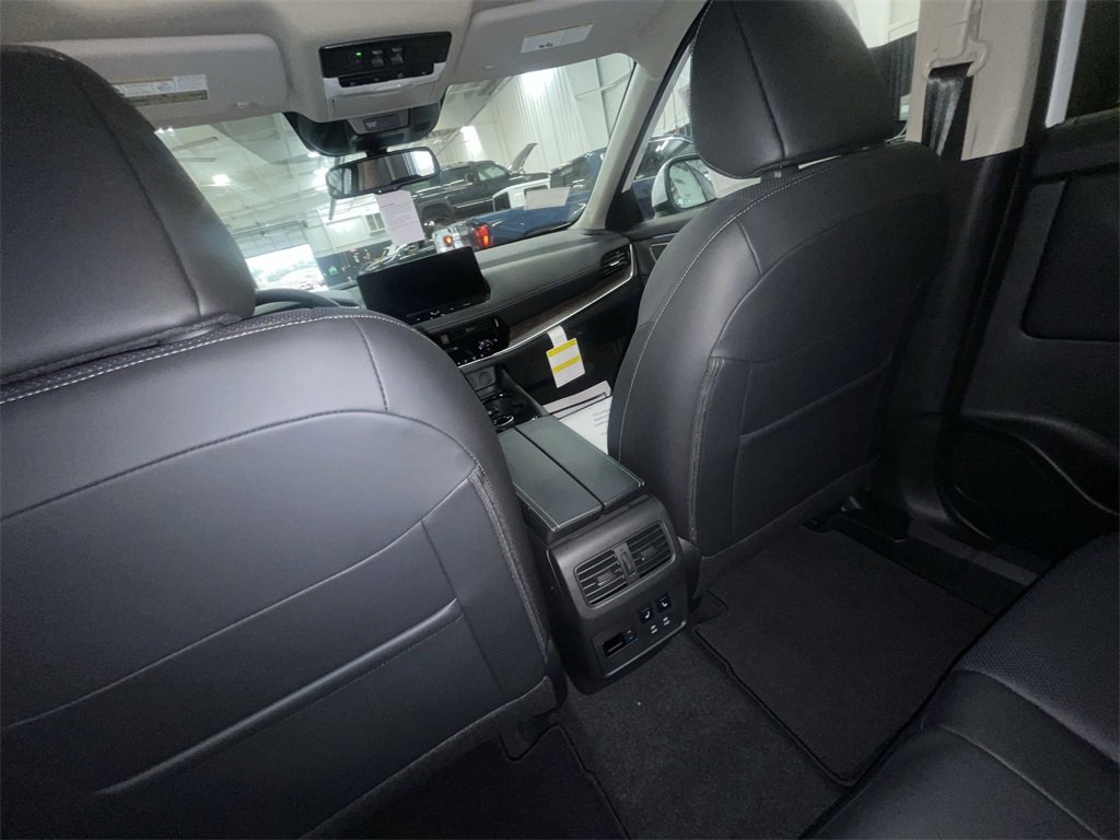 New 2026 Nissan Rogue Platinum image 21