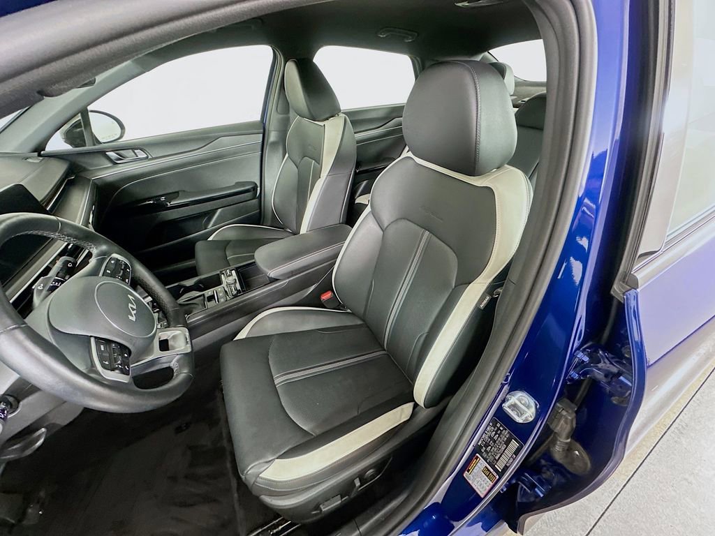 Certified 2025 Kia K5 GT-Line AWD/4WD image 26