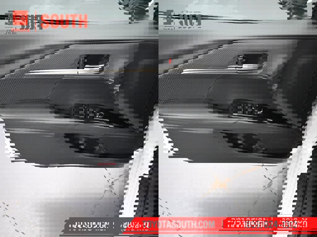 New 2026 Toyota Camry SE image 25