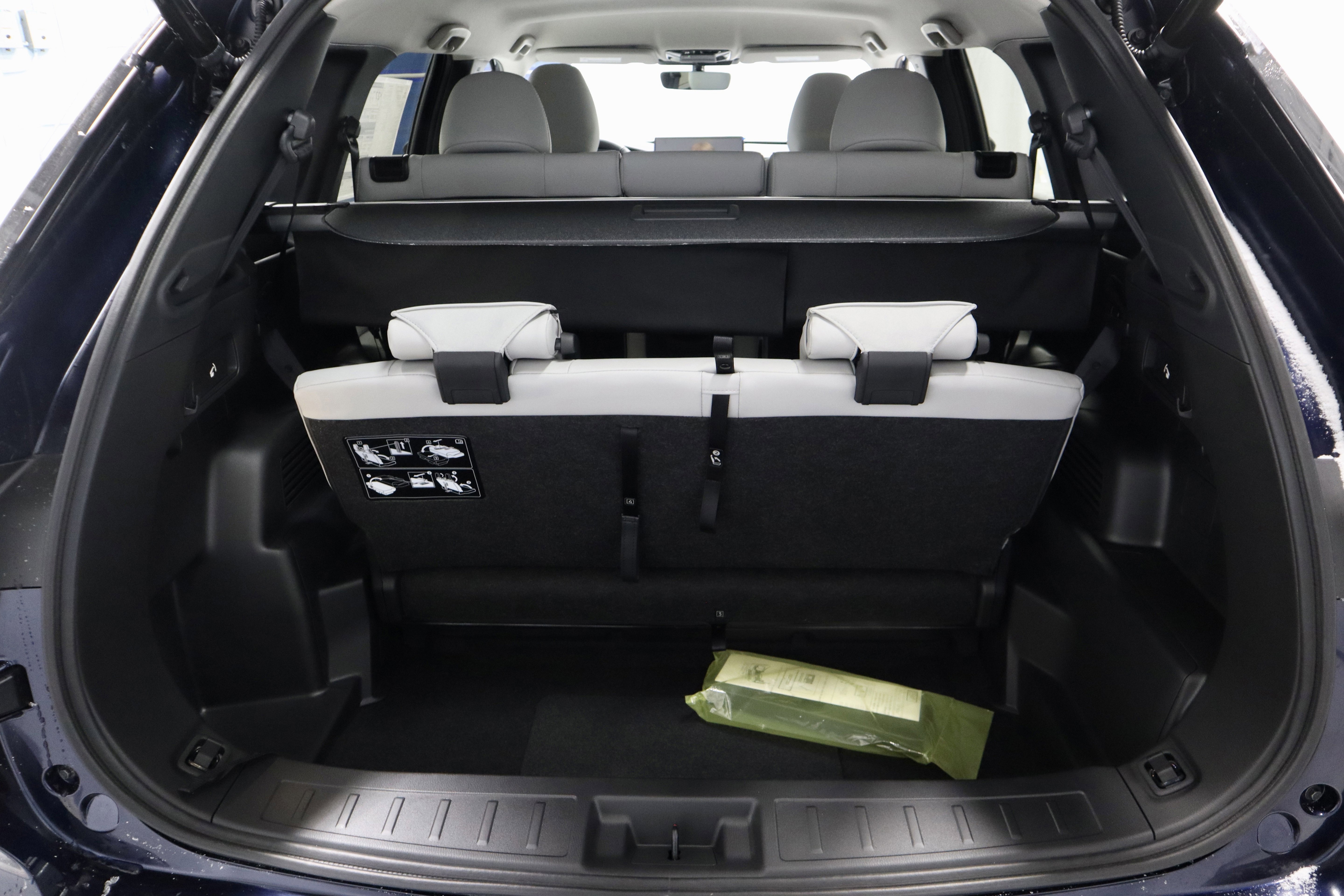 New 2026 Mitsubishi Outlander SE image 12