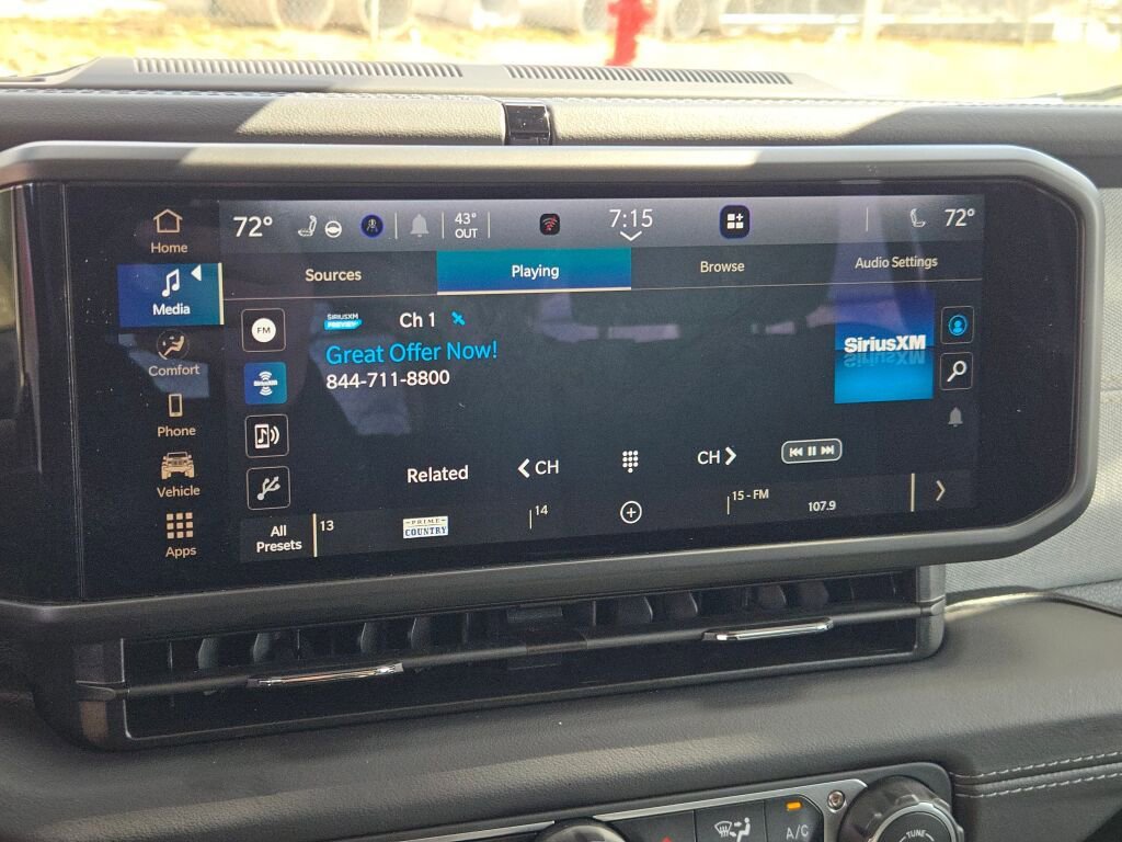 Used 2025 Jeep Wrangler Unlimited Sahara w/ Safety Group image 21