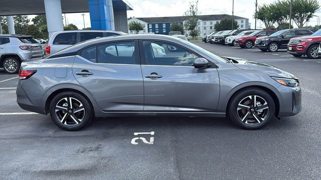 Used 2024 Nissan Sentra SV FWD image 8