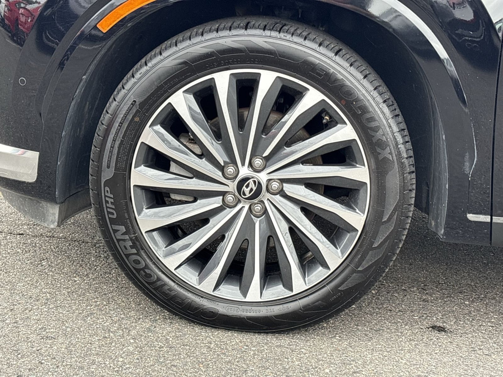Certified 2025 Hyundai Palisade Calligraphy AWD/4WD image 12