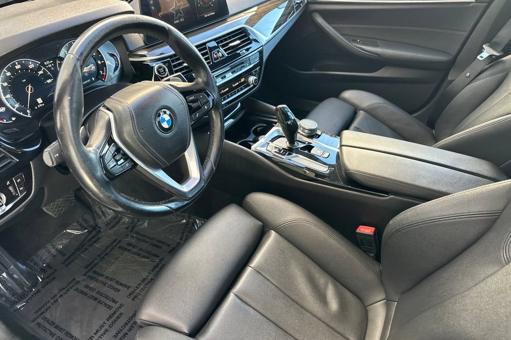 Used 2018 BMW 530i RWD image 9