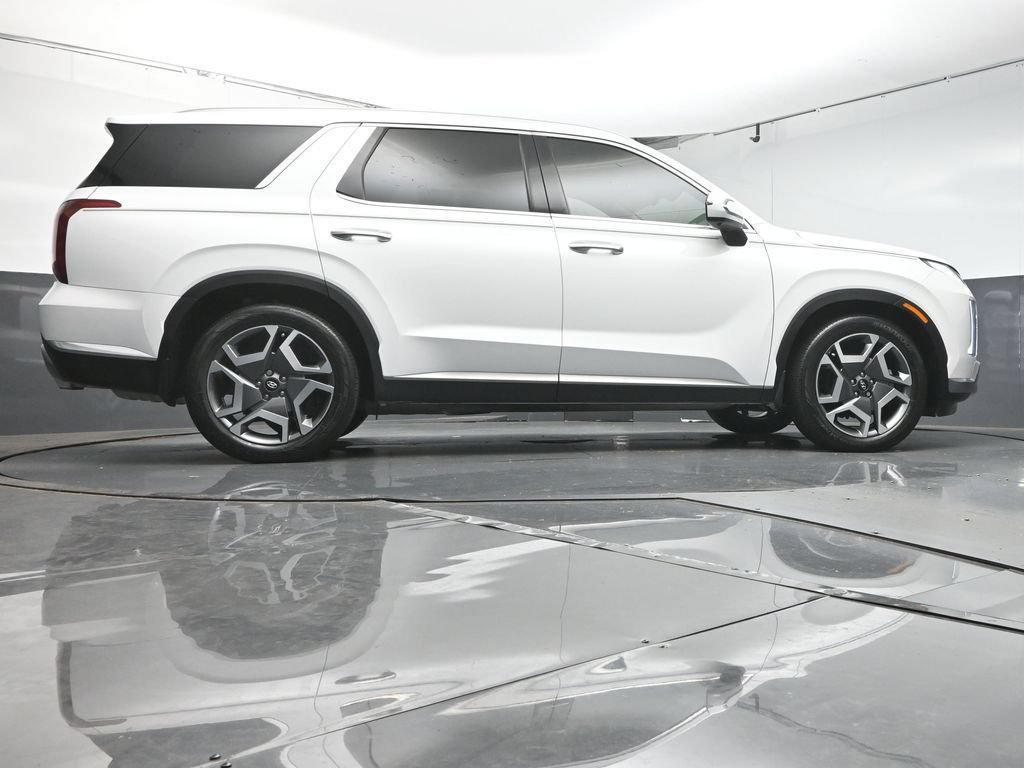 Used 2024 Hyundai Palisade Limited FWD image 40