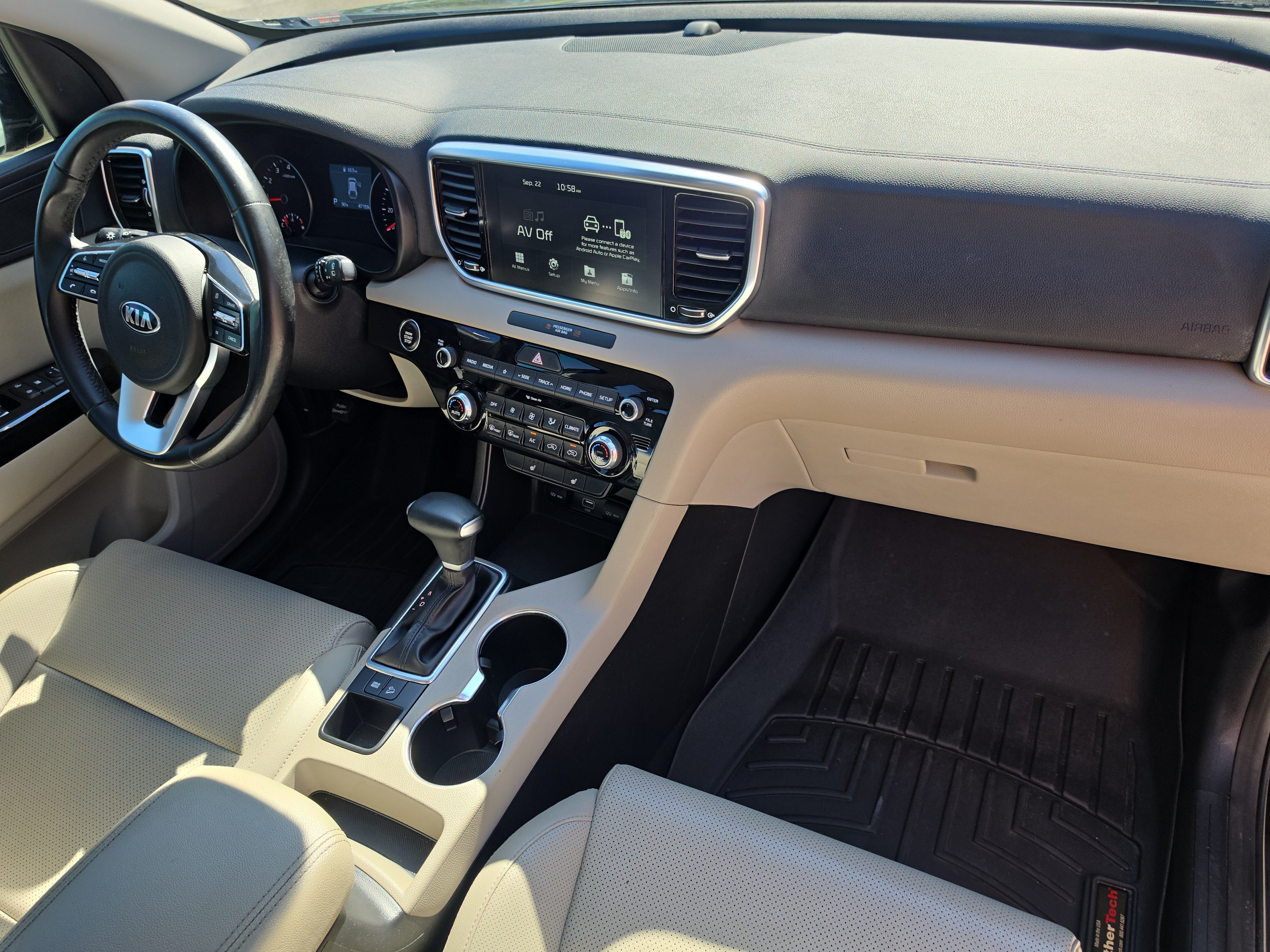 Certified 2022 Kia Sportage EX FWD image 12