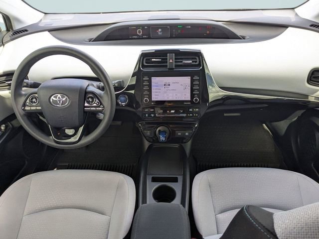 Used 2022 Toyota Prius LE image 13