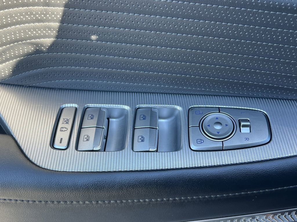 Used 2024 Hyundai Palisade Calligraphy image 19