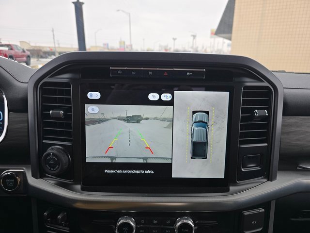 Used 2024 Ford F150 Lariat w/ Tow/Haul Package image 16