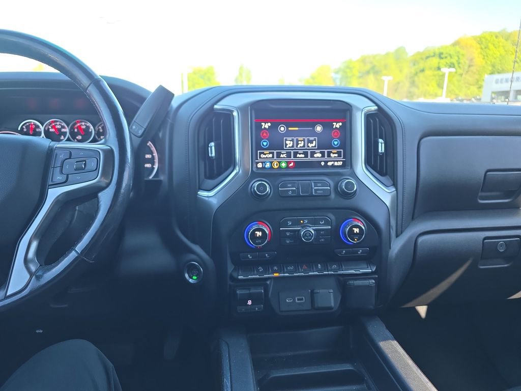 Used 2019 Chevrolet Silverado 1500 LT Trail Boss AWD/4WD image 30