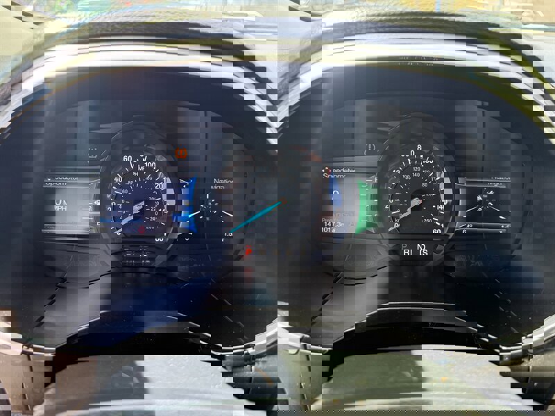 Used 2016 Ford Edge Titanium w/ Technology Package FWD image 18