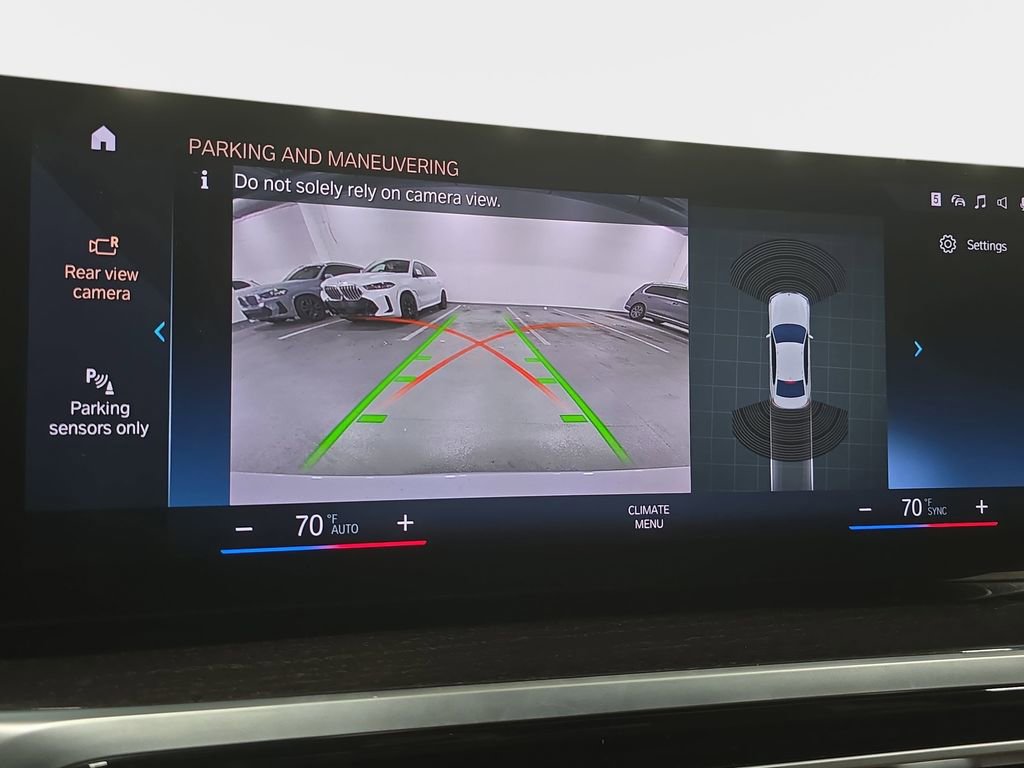 Used 2023 BMW 330i xDrive Sedan w/ Premium Package image 19