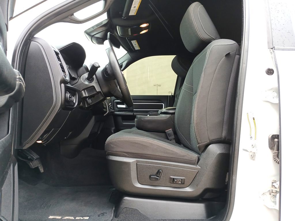 Used 2025 RAM 2500 Big Horn AWD/4WD image 20