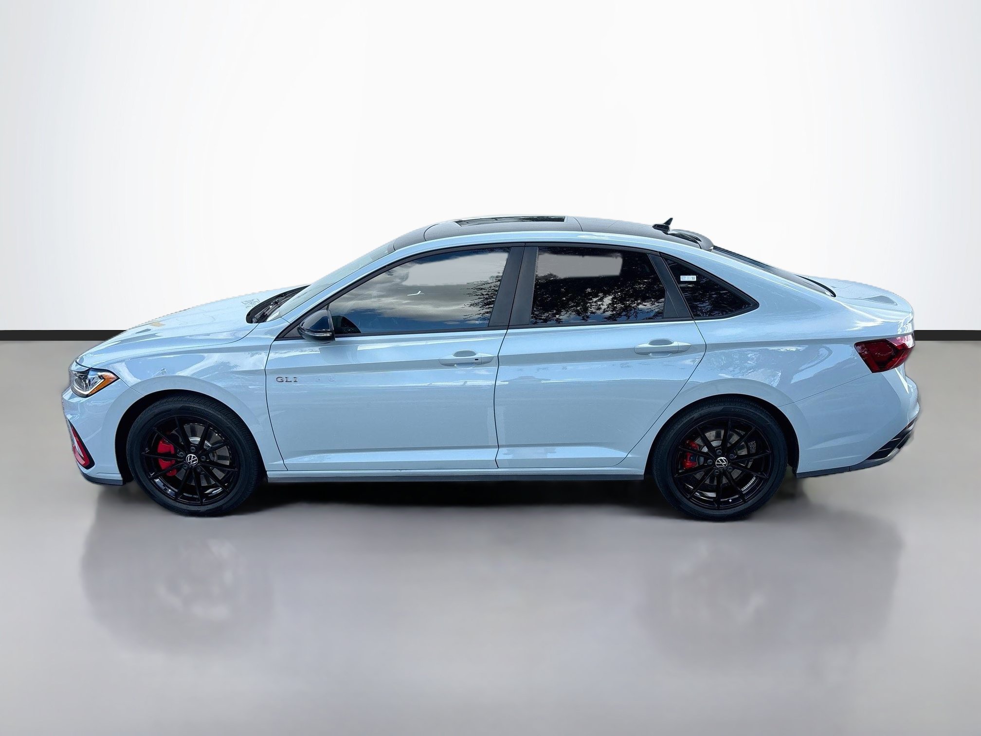 Used 2026 Volkswagen Jetta GLI Autobahn FWD image 9