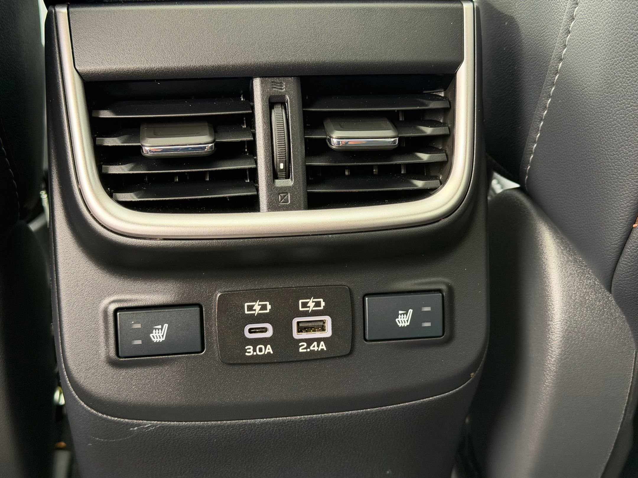 Used 2024 Subaru Outback Limited AWD/4WD image 22