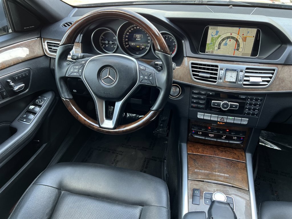 Used 2014 Mercedes-Benz E 350 4MATIC Sedan w/ Premium 1 Package image 22