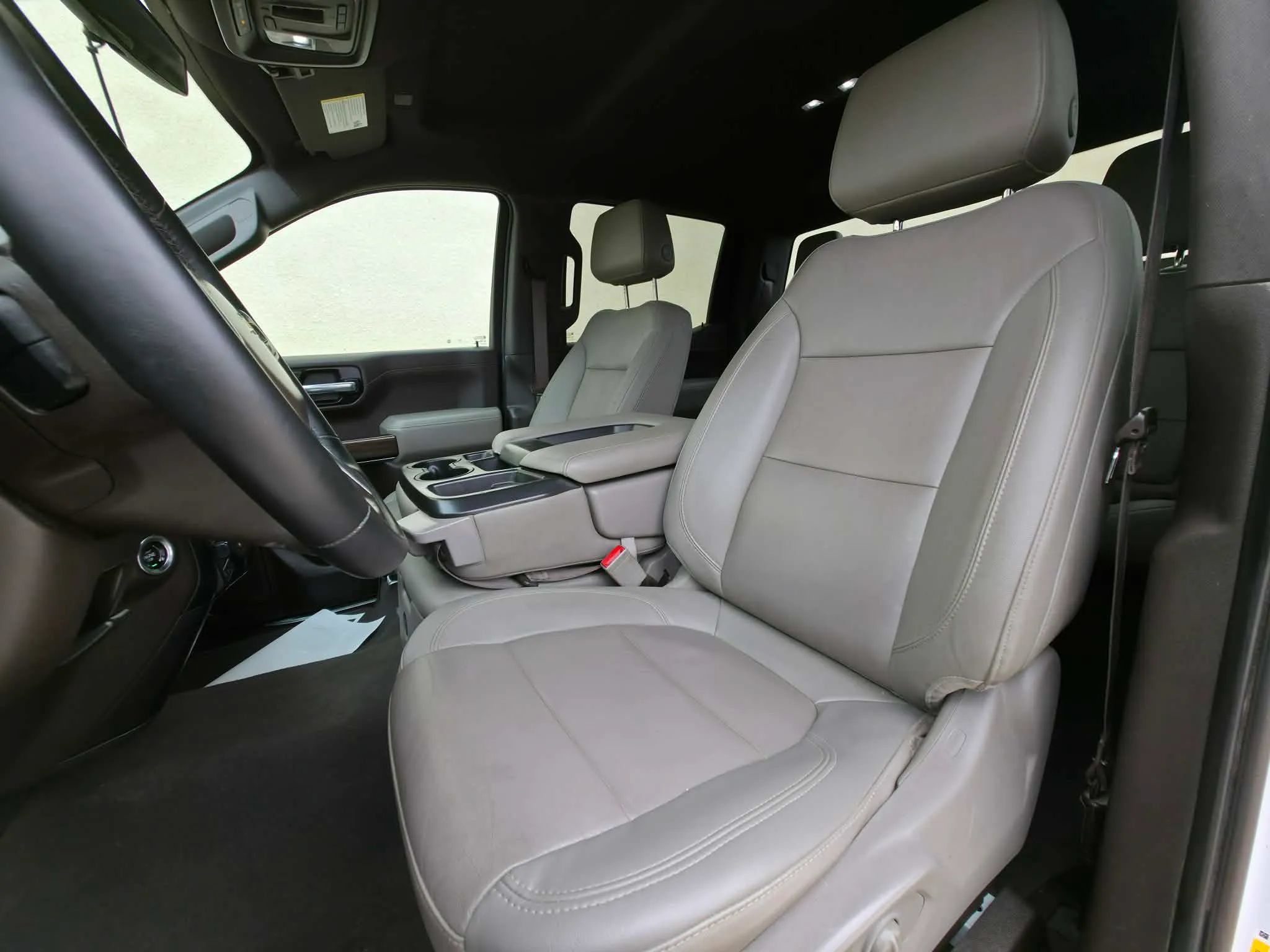 Used 2022 Chevrolet Silverado 1500 LT w/ Texas Edition Plus AWD/4WD image 11