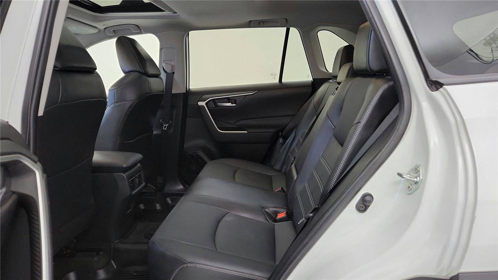 Certified 2023 Toyota RAV4 XLE Premium image 17