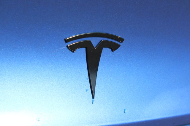 Used 2023 Tesla Model Y Performance AWD/4WD image 6