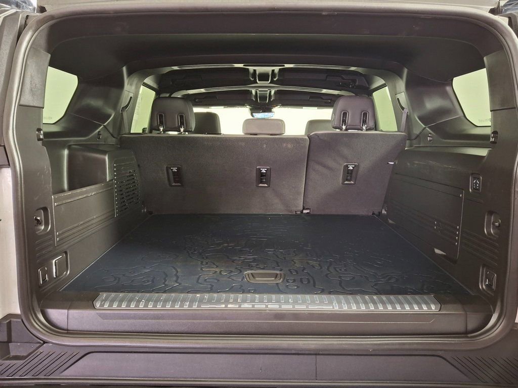 Used 2025 GMC Hummer EV 3X w/ LPO, Sport Package image 29