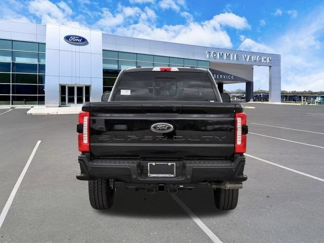 New 2026 Ford F250 Lariat w/ Black Appearance Package AWD/4WD image 3