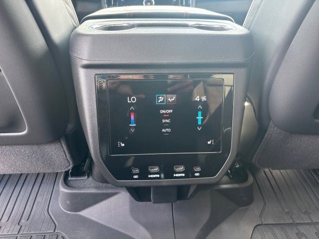 New 2026 GMC Yukon AT4 Ultimate w/ LPO, Floor Liner Package AWD/4WD image 36