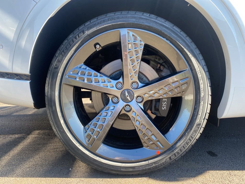 Certified 2025 Genesis GV70 3.5T Sport w/ Sport Prestige Package image 36