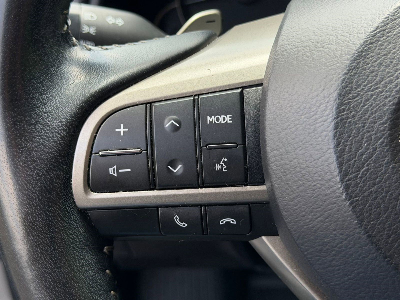 Used 2020 Lexus RX 350 AWD w/ Premium Package image 27