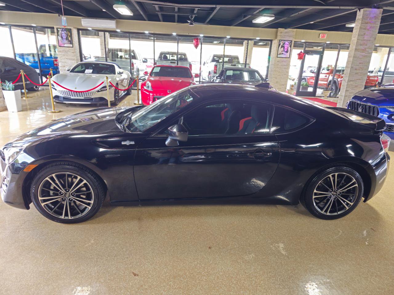 Used 2015 Scion FR-S image 4