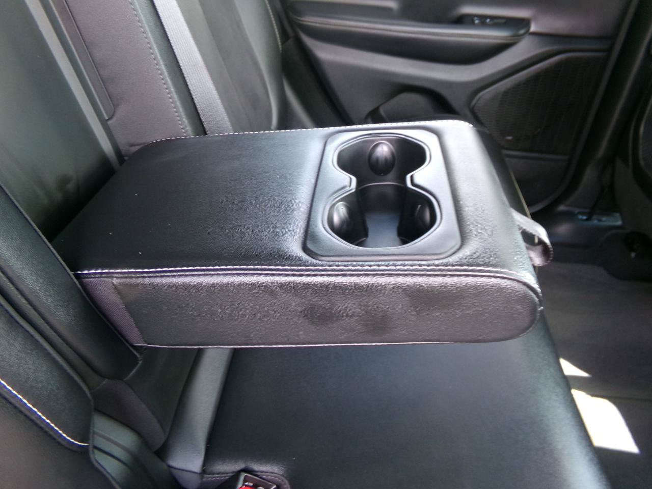 Used 2023 Jeep Grand Cherokee Altitude AWD/4WD image 53