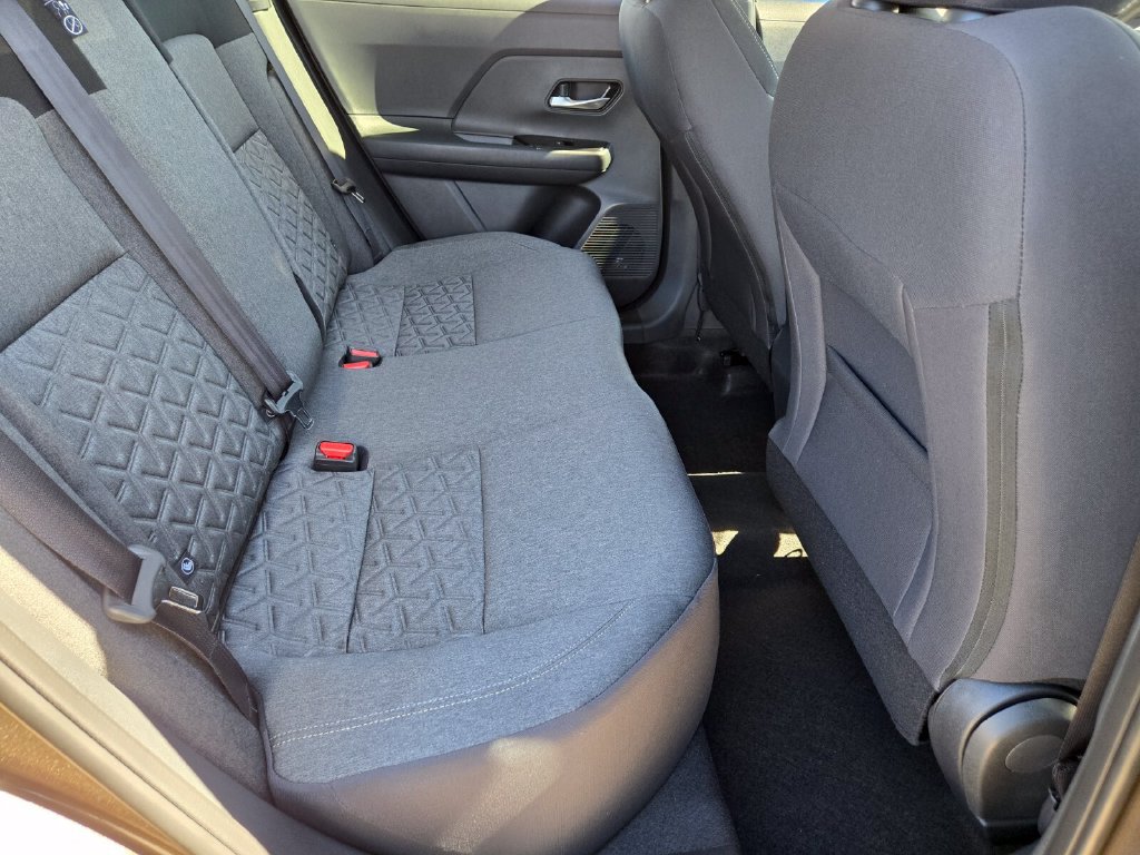 New 2027 Nissan Kicks SV w/ SV Premium Package FWD image 20