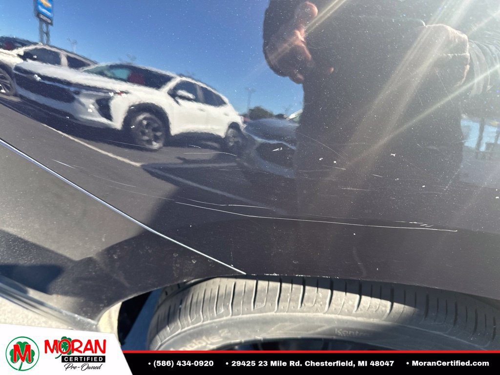 Used 2020 Chevrolet Equinox LT w/ Sport Edition AWD/4WD image 11