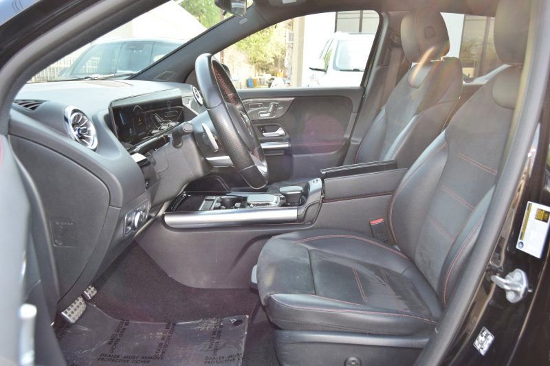 Used 2022 Mercedes-Benz GLA 35 AMG 4MATIC image 22