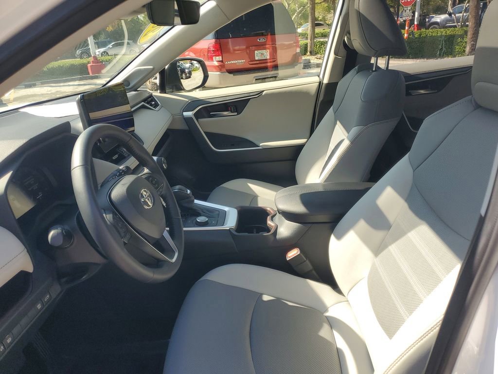 Certified 2025 Toyota RAV4 Limited image 16