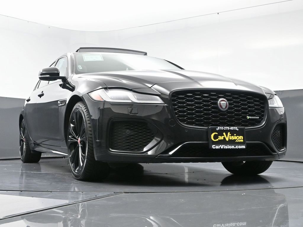 Used 2022 Jaguar XF R-Dynamic SE image 54