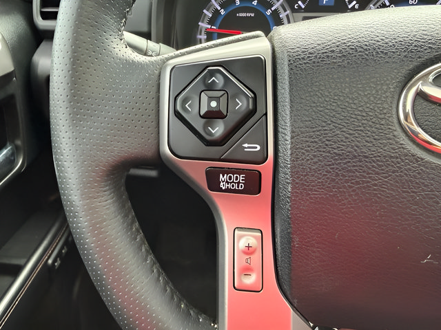 Used 2019 Toyota 4Runner Limited AWD/4WD image 19