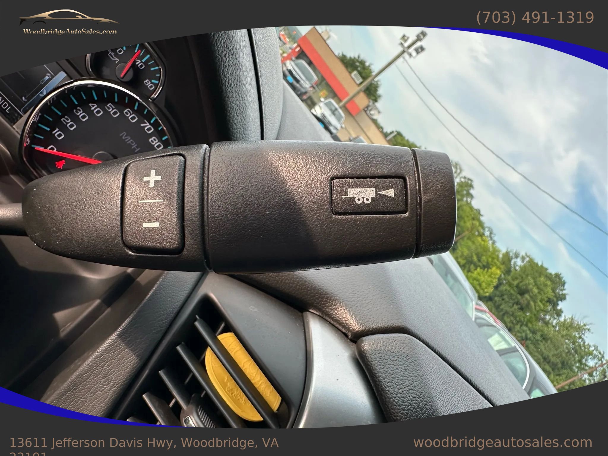 Used 2019 Chevrolet Tahoe LT image 19