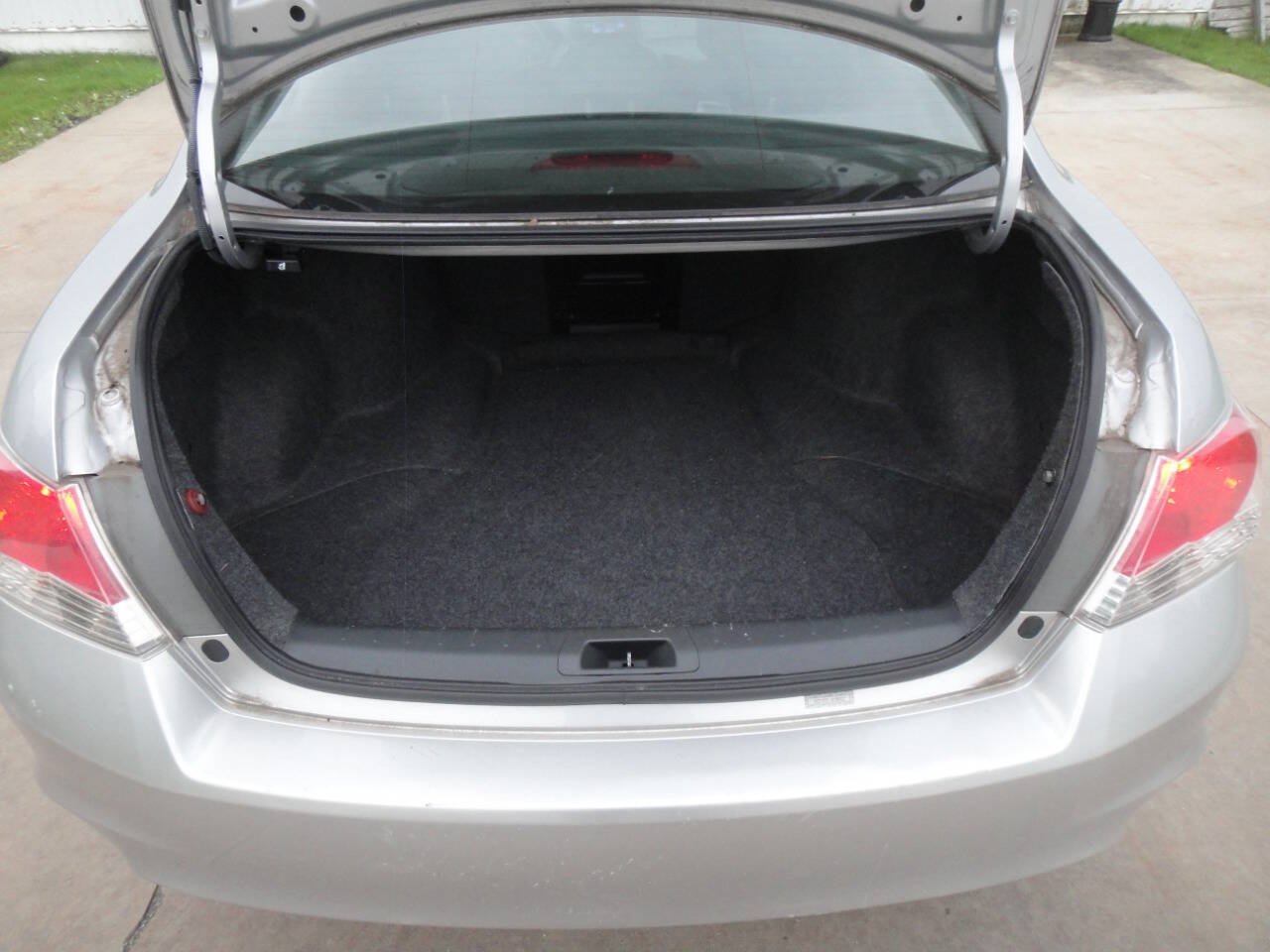 Used 2011 Honda Accord SE image 20