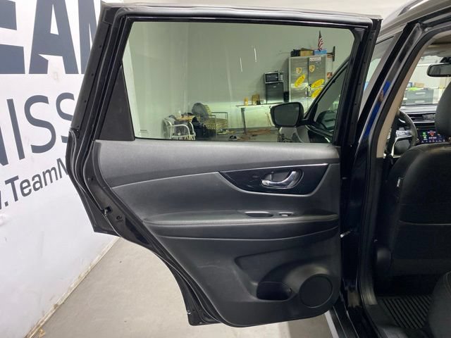Certified 2020 Nissan Rogue SL w/ Premium Package AWD/4WD image 23