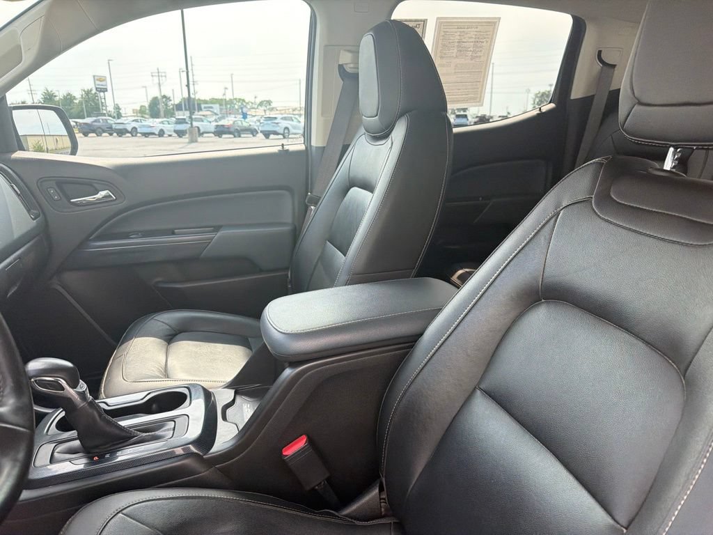 Used 2022 Chevrolet Colorado Z71 AWD/4WD image 11