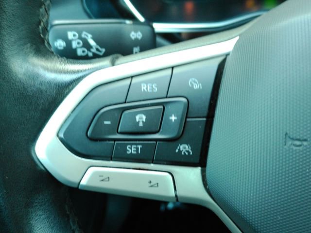 Used 2023 Volkswagen Jetta Sport image 30