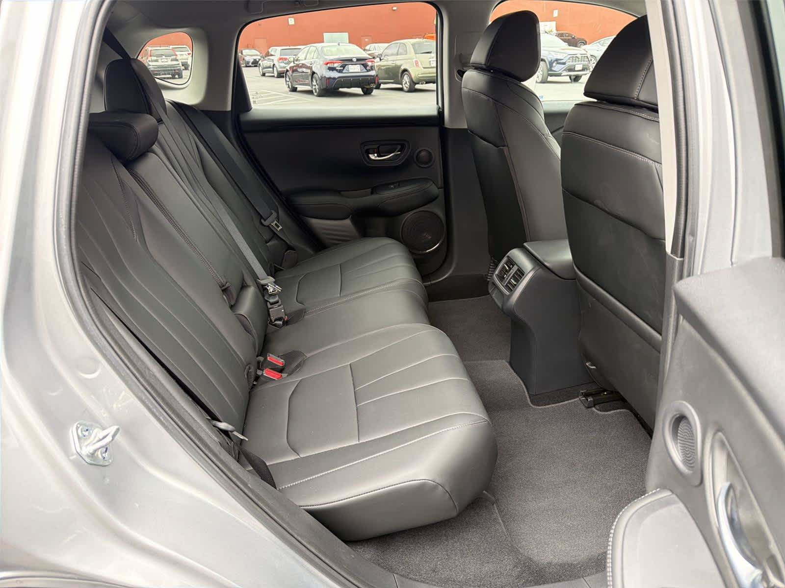 Certified 2025 Acura ADX AWD image 14
