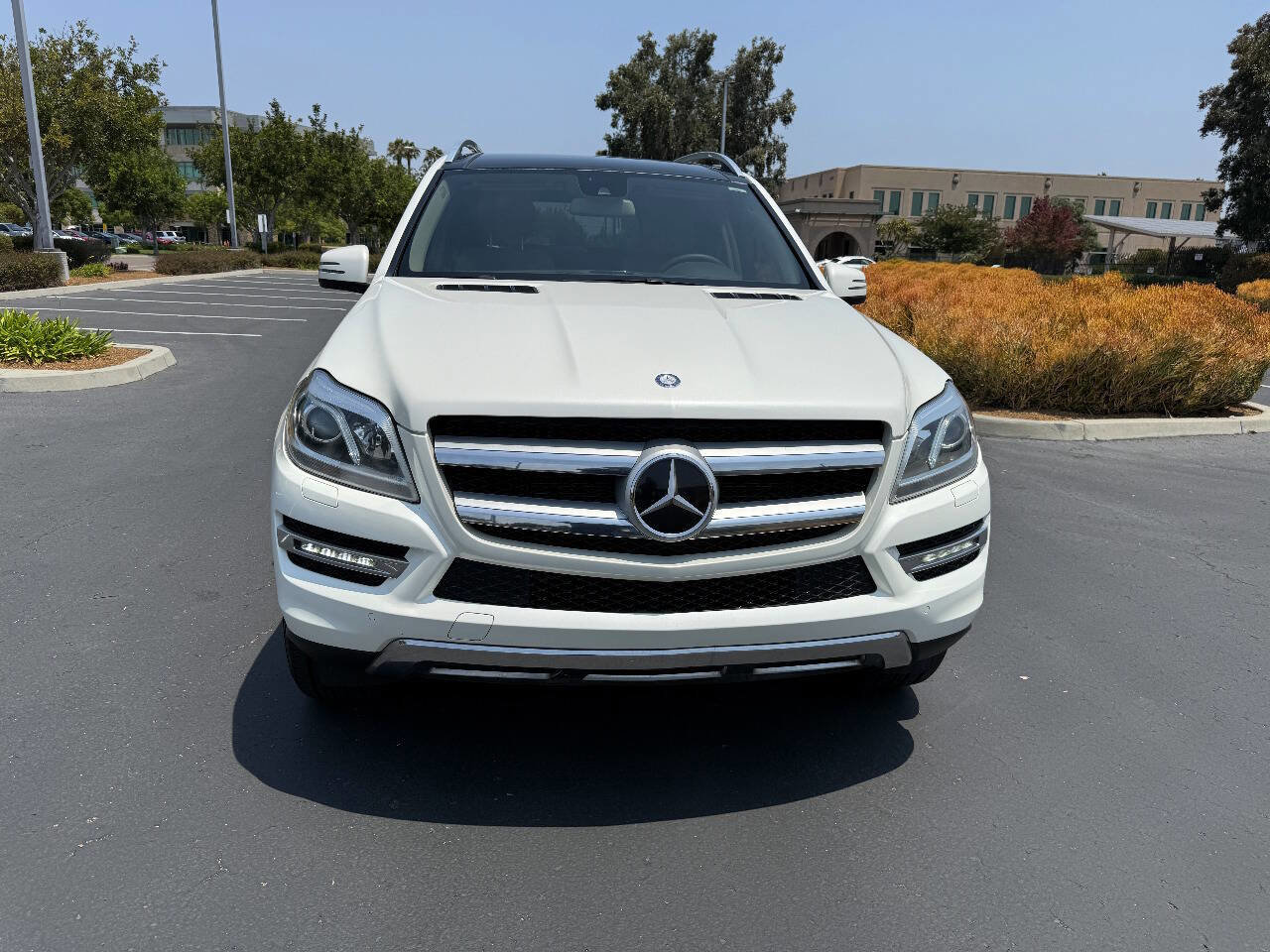 Used 2013 Mercedes-Benz GL 450 GL 450 4MATIC AWD 4dr SUV image 8