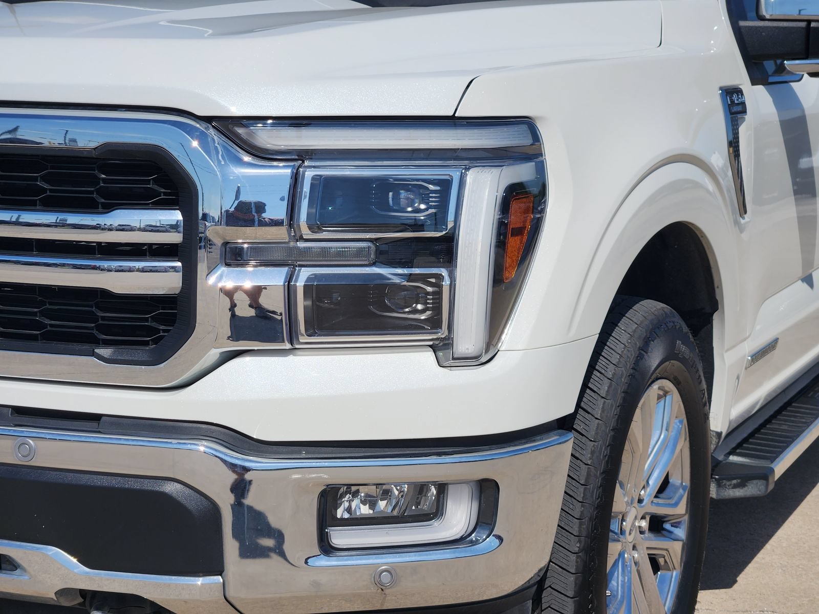 Used 2024 Ford F150 Lariat w/ Bed Utility Package AWD/4WD image 10