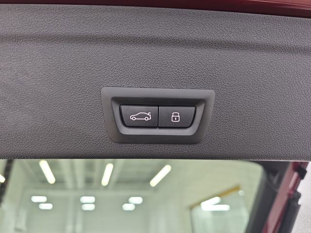 Certified 2025 BMW X6 M60i image 33