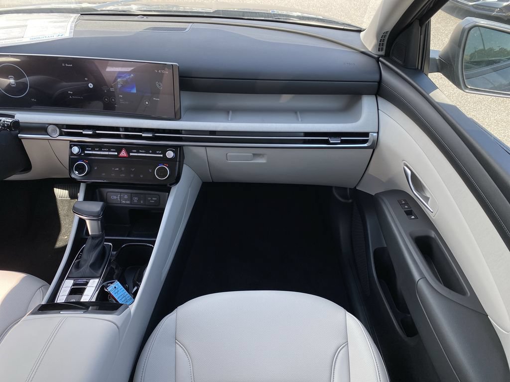 New 2026 Hyundai Tucson SEL FWD image 16