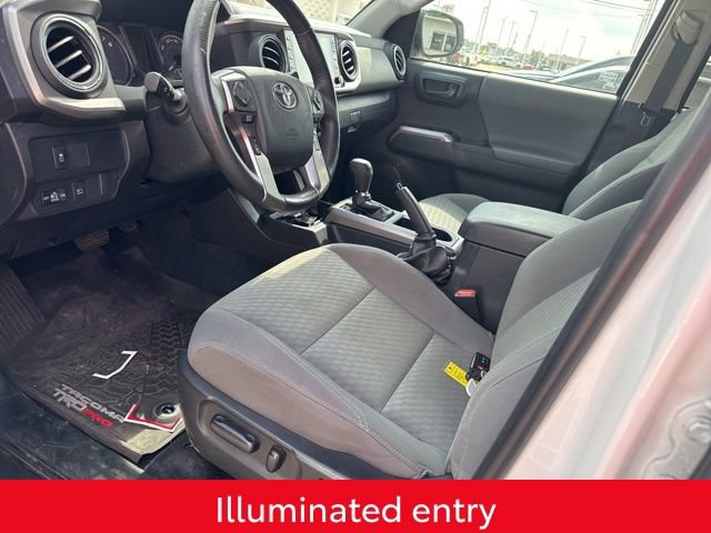 Used 2023 Toyota Tacoma SR5 w/ Technology Package image 29